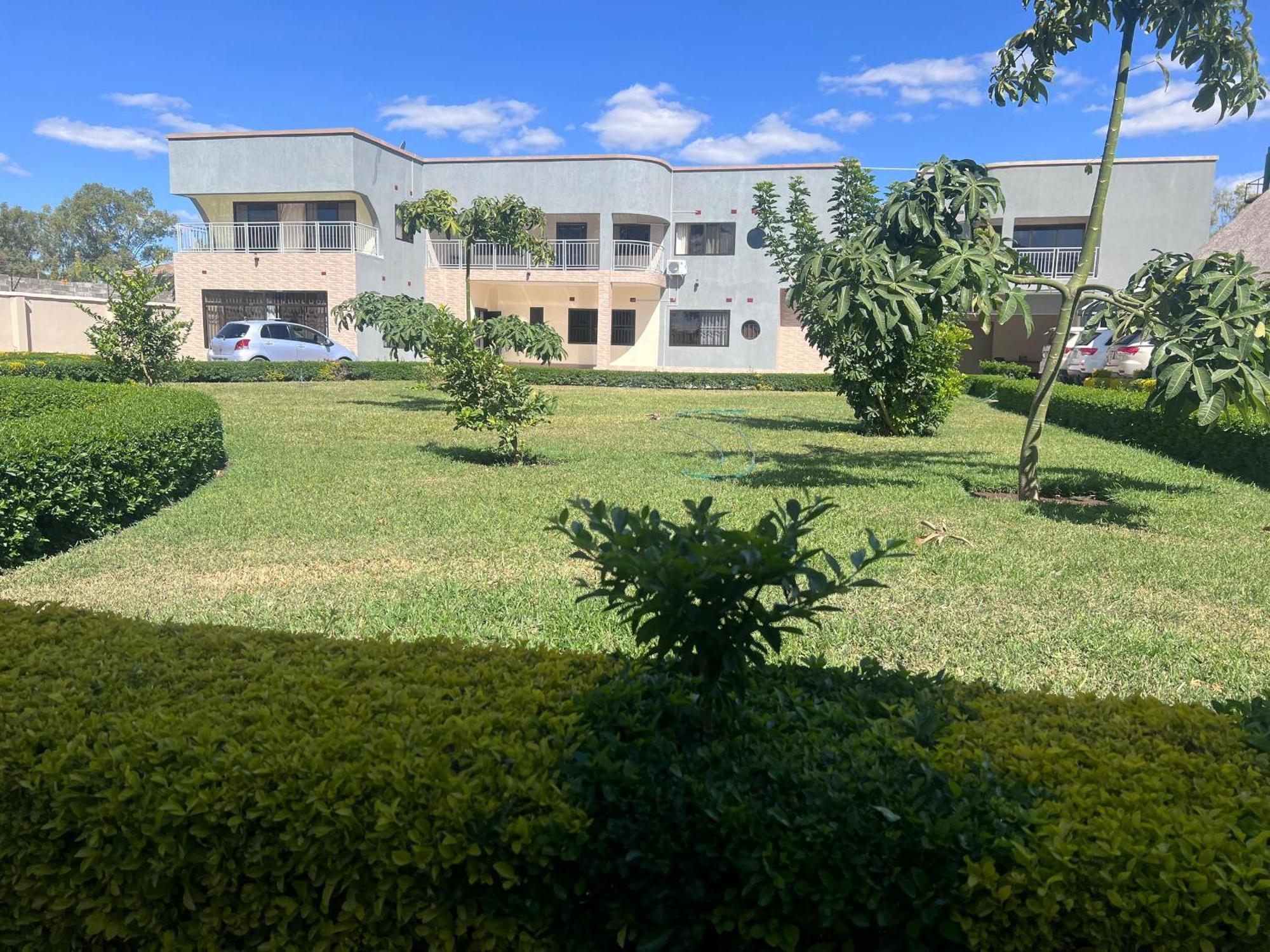 Kasbek Lodge And Tours Lusaka Esterno foto