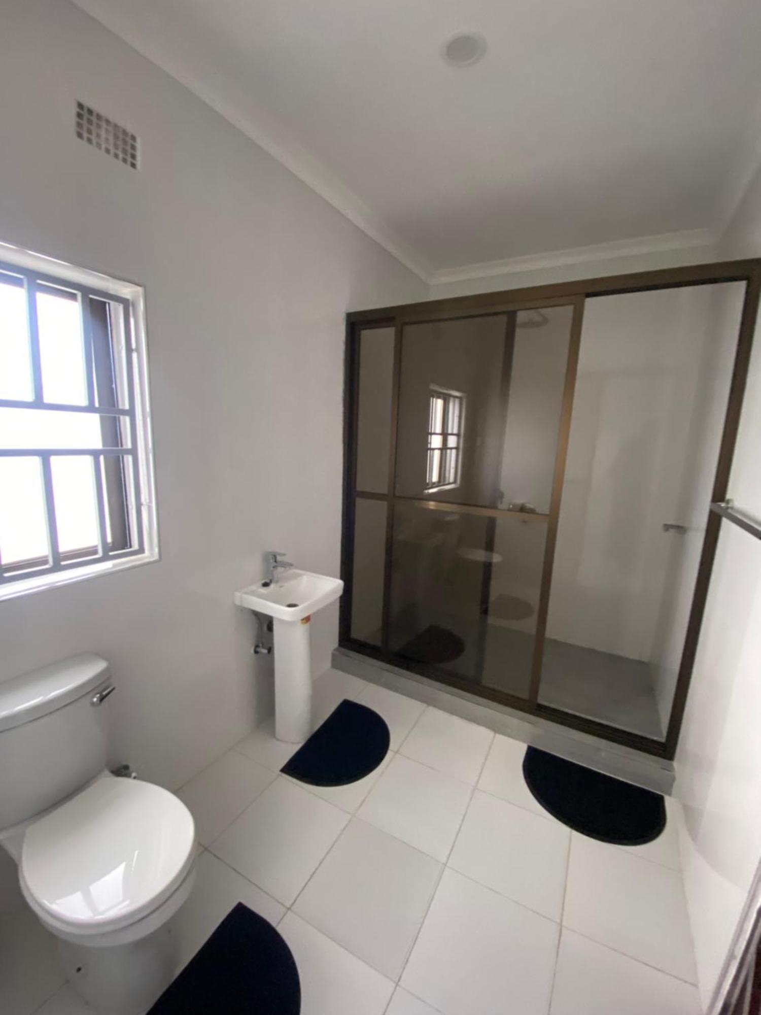 Kasbek Lodge And Tours Lusaka Esterno foto